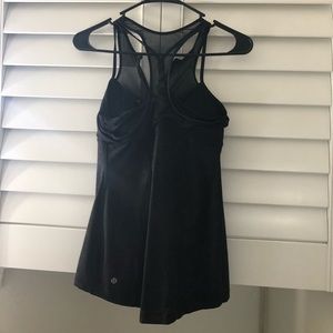 Lulu size 4 tank top